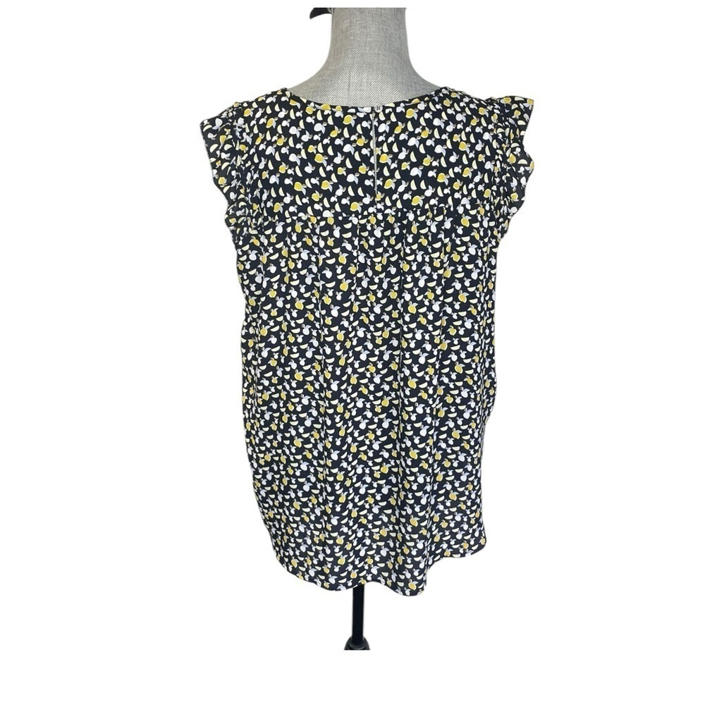 LOFT Women's Black, White, Yellow Lemon Print Flutter Cap sleeve top--Sz Med - Picture 3 of 13